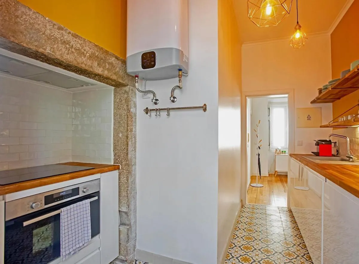 Renovated Cosy 1Bedroom Apartment In Santos Lisbon